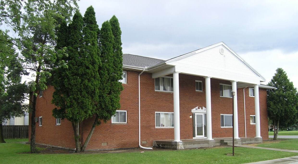 Arlington Place Apartments in Defiance, OH