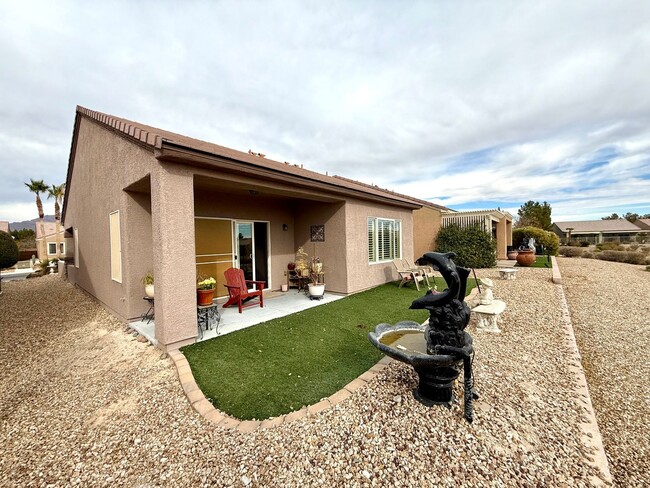 Building Photo - Great single-story two bedroom home in Sun...