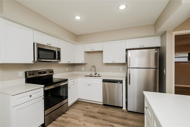 Foto del edificio - 2301 Willow Branch Ave