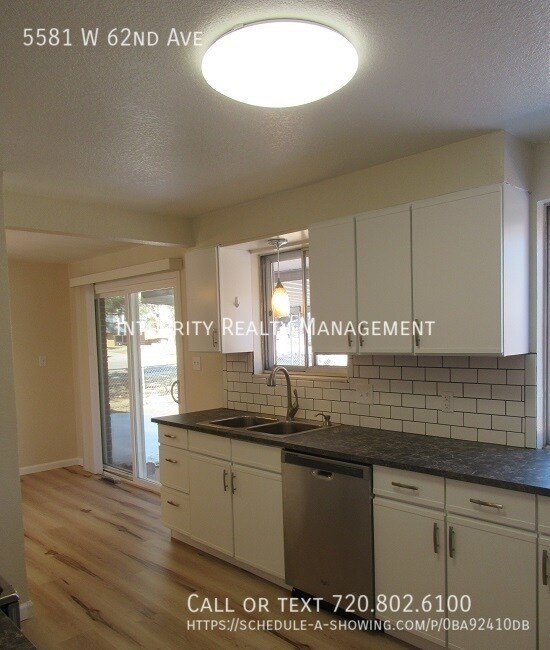 Building Photo - 5581 W 62nd Ave