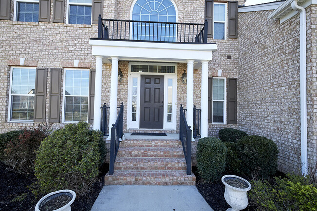 Foto del edificio - 12300 Rotunda Ln, Chesterfield, VA 23836