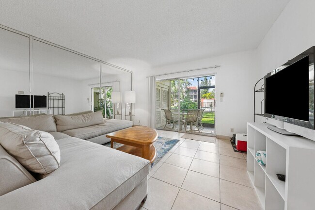Foto del edificio - 622 NW 13th St