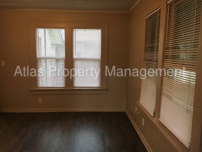 Foto del edificio - 1312 S Evanston Ave