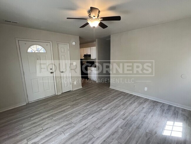 Foto del edificio - Room in Duplex on Beck St