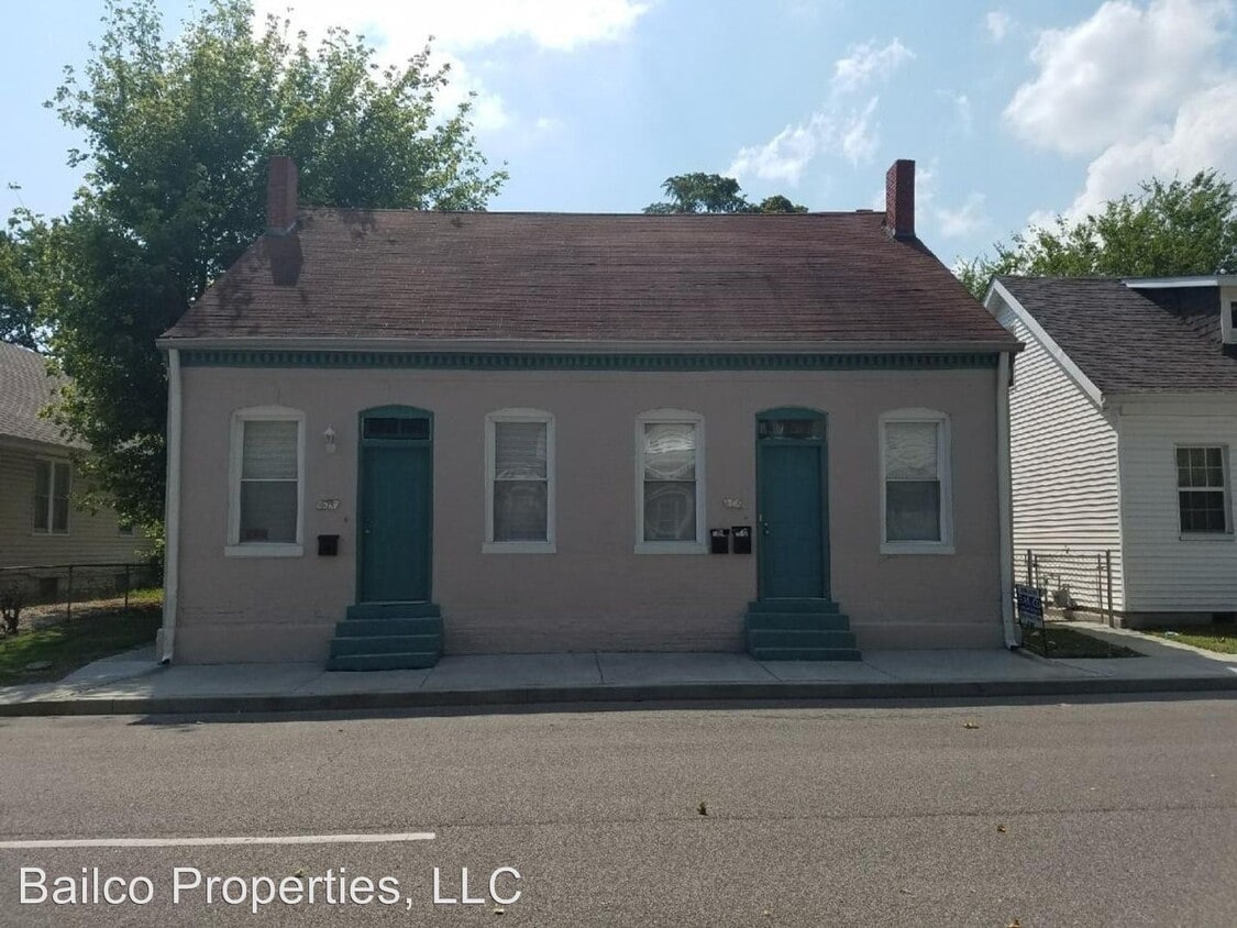Primary Photo - 409-411 S 1st St