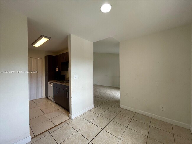 Building Photo - 3957 NW 87th Ave