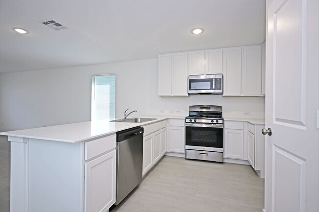 Building Photo - 4949 Winecup Cv
