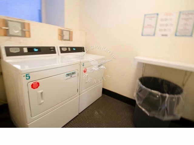 Building Photo - 1 Astor Pl