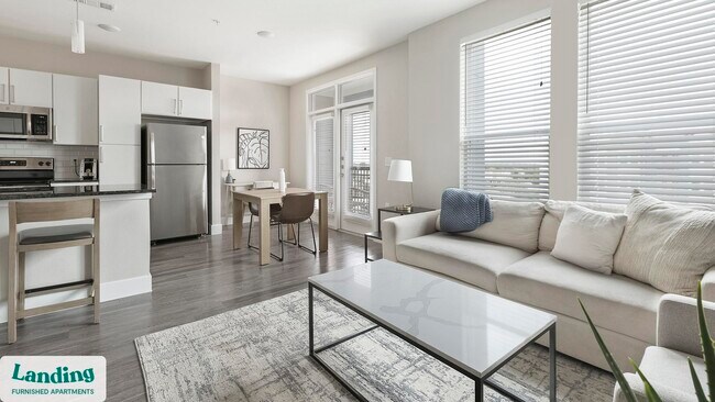 Building Photo - 729 Junction Dr