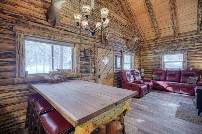 Building Photo - 3980 Bootjack Dr