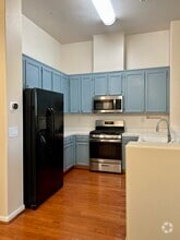 Building Photo - 2116 Thistle Ct