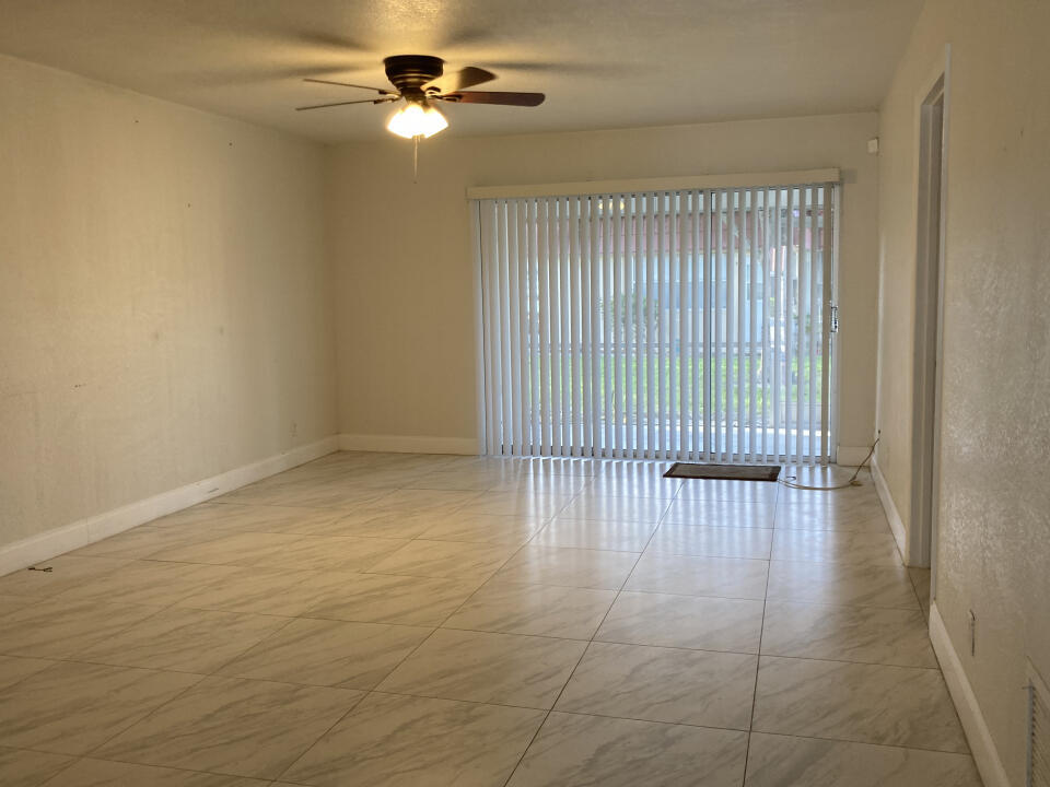 729 Nantucket Cir, Lake Worth, FL 33467 Condo for Rent in Lake Worth