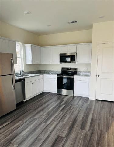 Building Photo - 12733 Big Rnch Rd