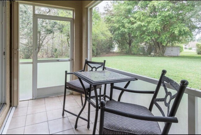 Foto del edificio - 6840 Brook Hollow Rd