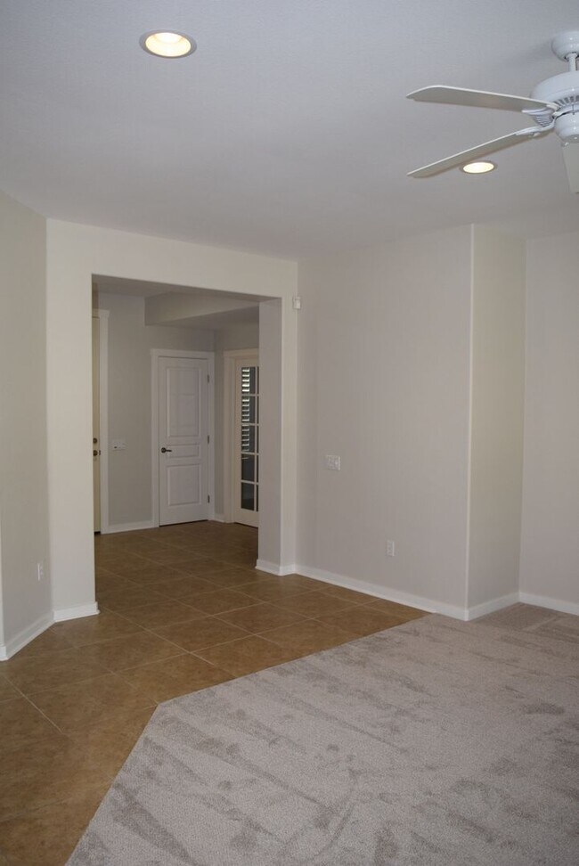 Foto del edificio - 275 Snapdragon Ln