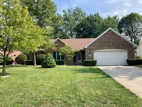 Building Photo - 1685 Decourcy Ct