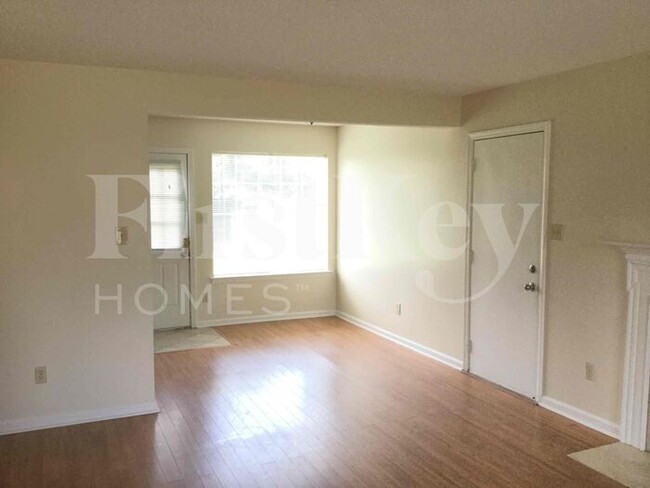 Building Photo - 1579 Belle Trees Dr