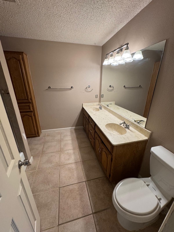 Building Photo - 3622 Green Hollow Dr