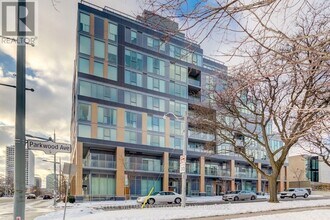Building Photo - 6 Parkwood Ave