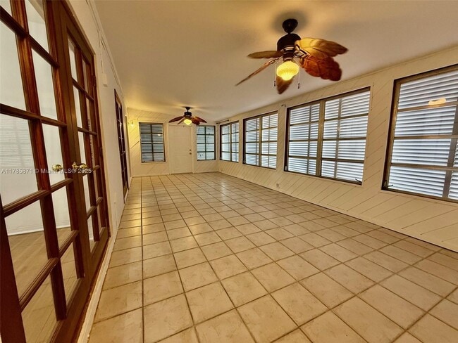 Building Photo - 8670 SW 28th St