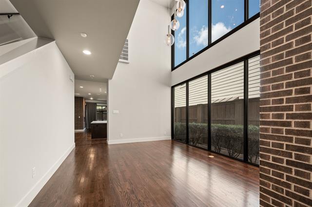 Foto del edificio - 5142 Miller Ave