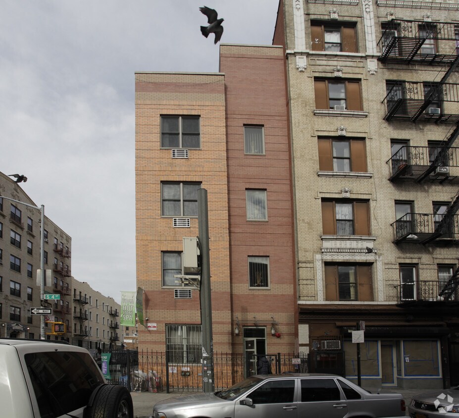 Foto del edificio - 169 S 4th St