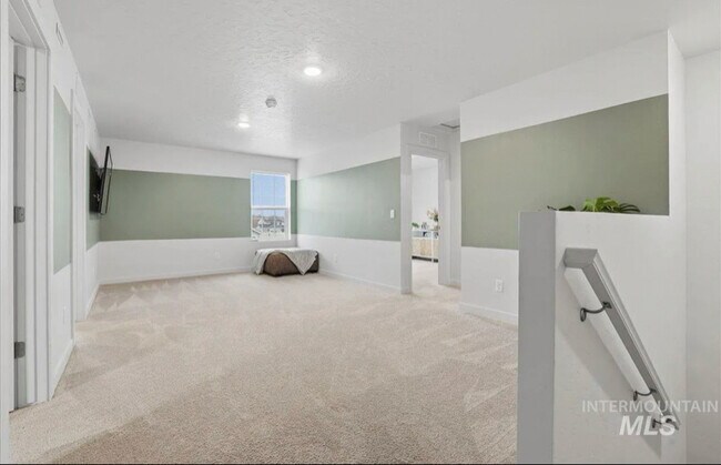 Foto del edificio - 3225 E Mossy Rock Ct