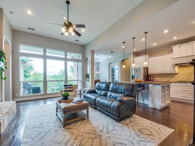 Foto del edificio - 4430 Whispering Lake Dr