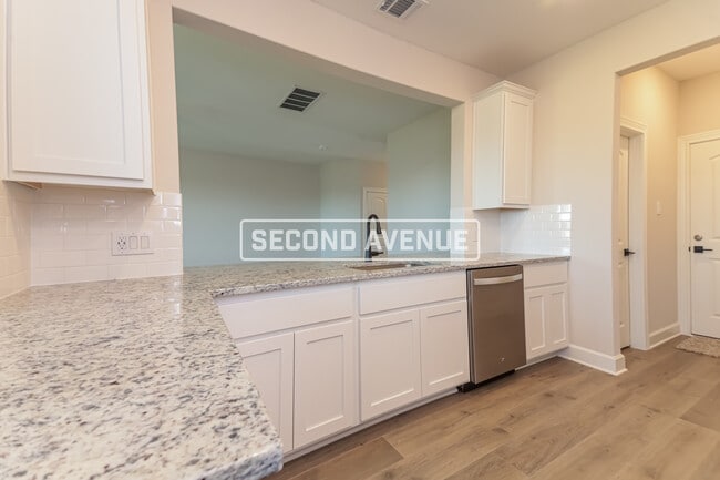 Building Photo - 1207 Princeton Heights Blvd