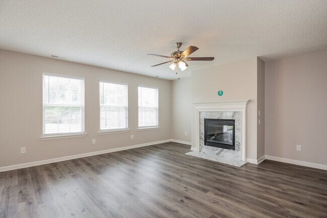 Foto del edificio - 2120 Speedwell Ct