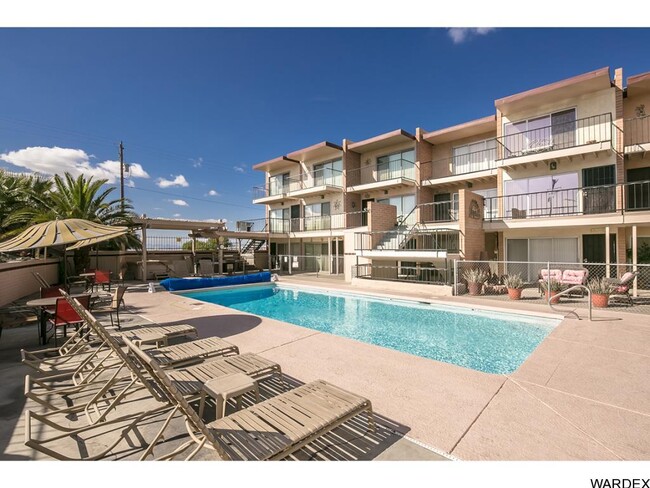 Building Photo - 89 Acoma Blvd S