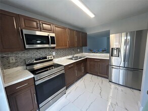 Building Photo - 6345 SW 138th Ct