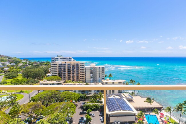 Building Photo - Breathtaking Ocean and Mountain View One B...