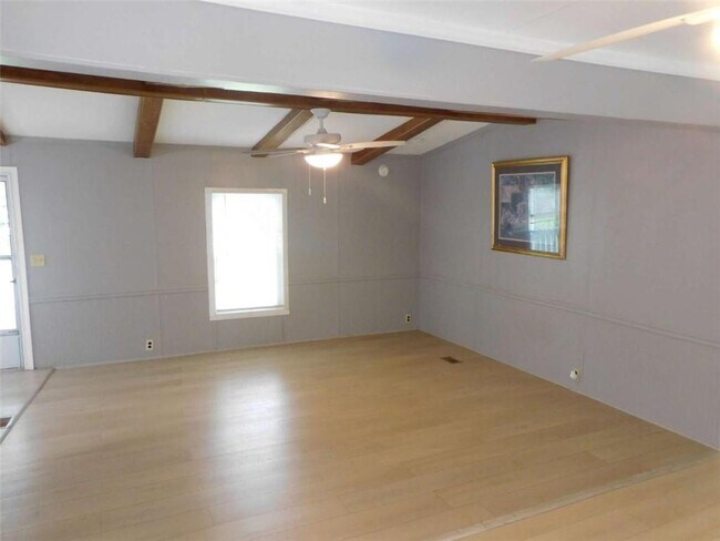 Foto del edificio - 416 Blueberry Ct