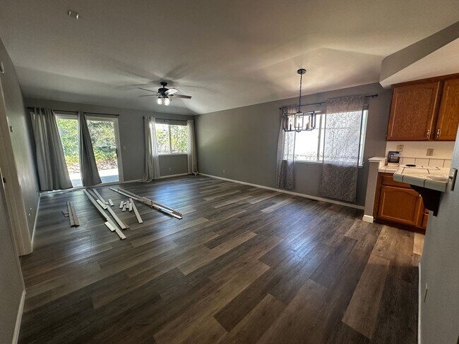 Building Photo - Single Family in Morgan Ranch