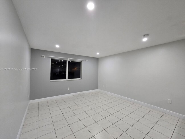 Foto del edificio - 55 E 4th St