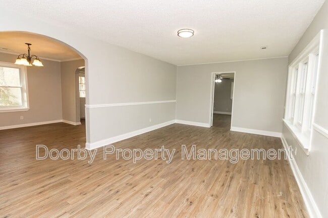 Foto del edificio - 278 Hollywood Dr