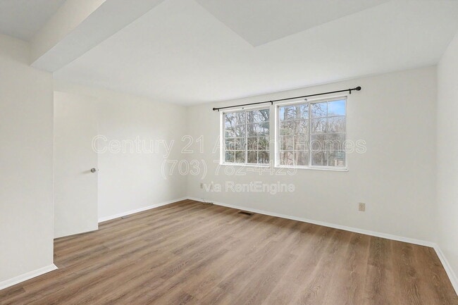 Photo - 1664 Harvest Green Ct Apartment