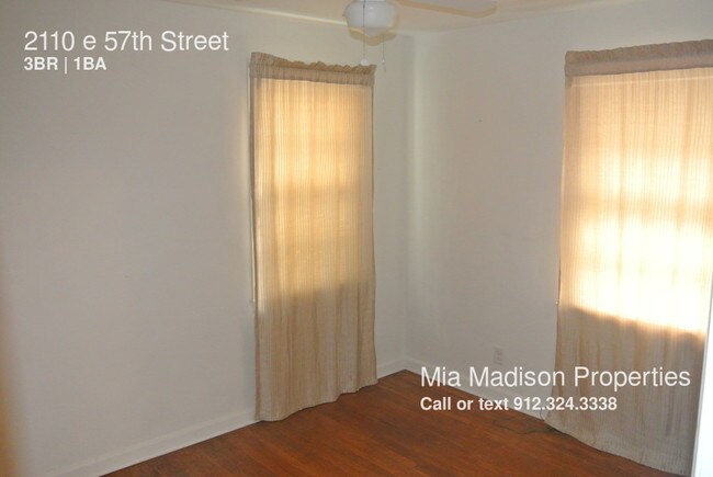 Building Photo - 2110 E 57th St