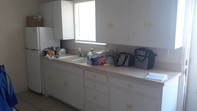 Foto del edificio - 2611 6th Ave