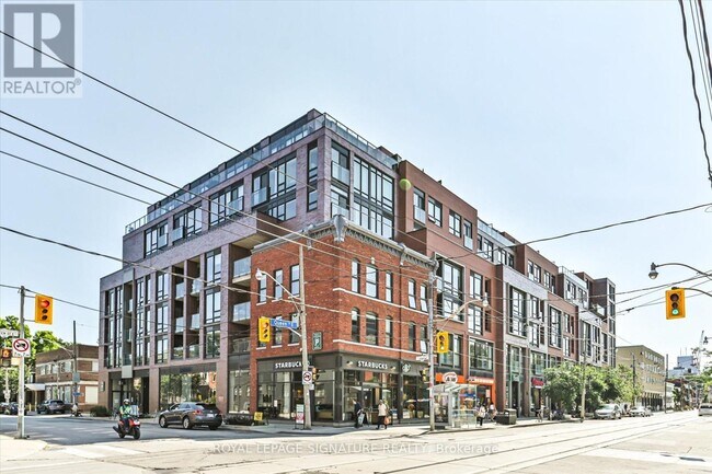 Photo du bâtiment - 246 Logan Ave