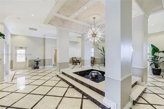 Building Photo - 701 Brickell Key Blvd