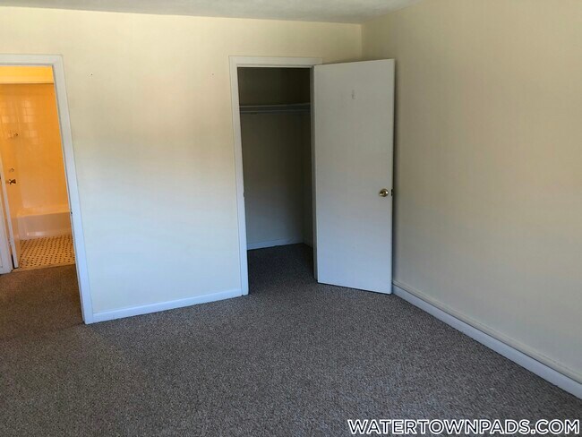 Foto del edificio - 245 Main St