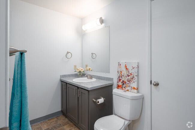 Interior Photo - The Diplomat