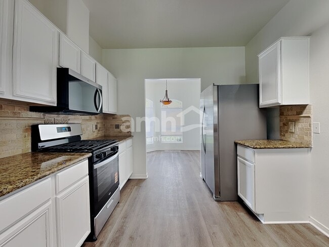 Building Photo - 15515 Elm Leaf Pl