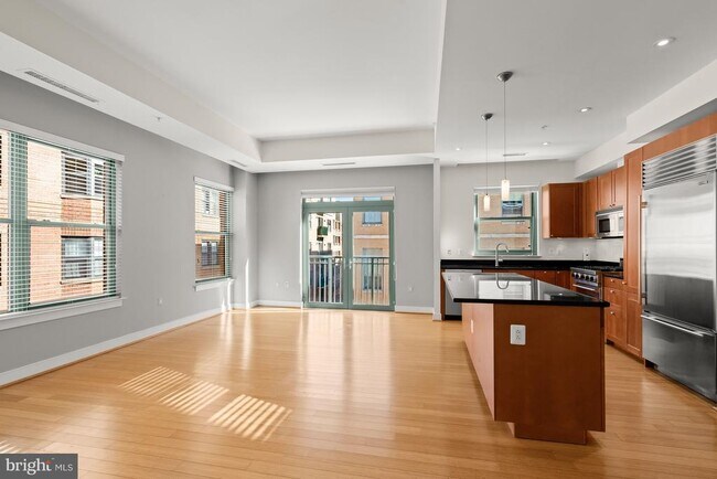 Foto del edificio - 2425 L St NW