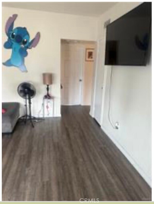 Foto del edificio - 1094 N Verde Ave