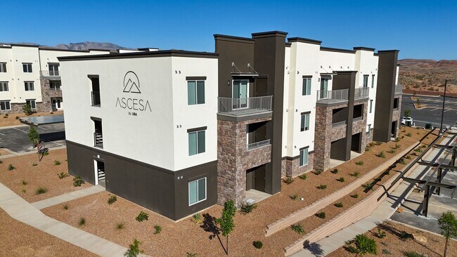 Building Photo - Ascesa Building B
