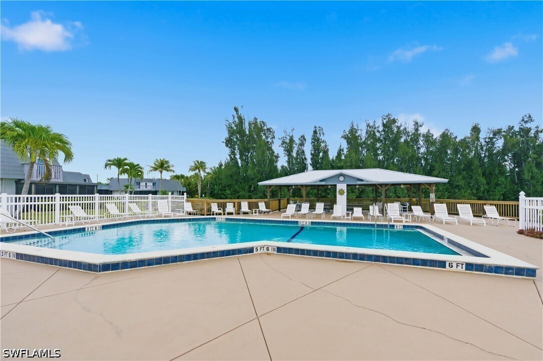Foto del edificio - 16001 Amberwood Lake Ct