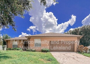 Building Photo - 5721 Manchester Dr W